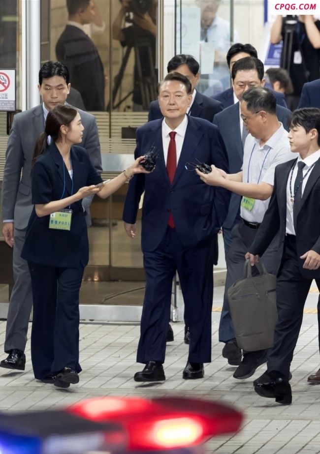 尹锡悦囚室无空调第一天菜单曝光