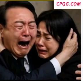 100秒感受山东舰航母编队视觉震撼 香港市民热情迎接