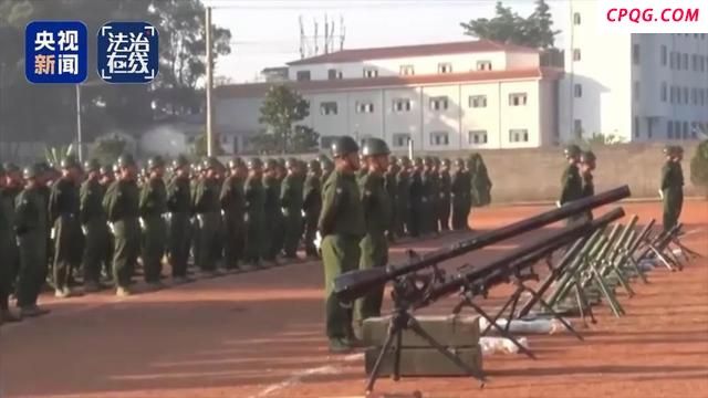 电诈回流人员讲述缅北噩梦：关铁笼、剁手指、强迫卖淫……白家集团大量犯罪细节披露