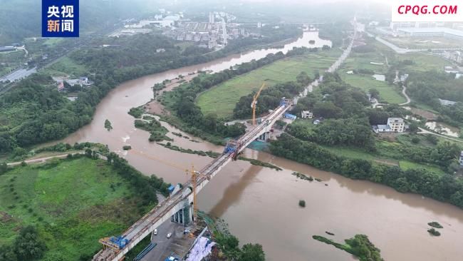 瑞梅铁路全线跨度最大连续梁顺利合龙