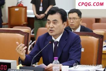 自己人骗自己人！警察称能从缅甸捞人 已被纪监委带走 民警收钱后被抓