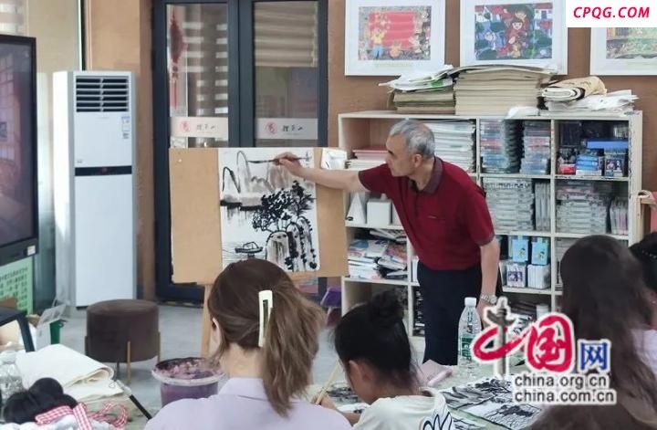徐州睢宁：以笔为舟，中俄学子共绘美丽山河