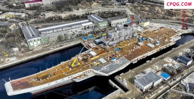 外国专家建议俄航母配歼-35靠谱吗 提升库舰战力成可能