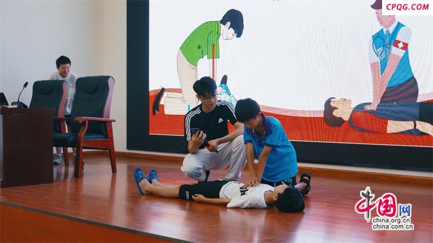 湖南慈利：清华学子送教，夏令营“五育”生花