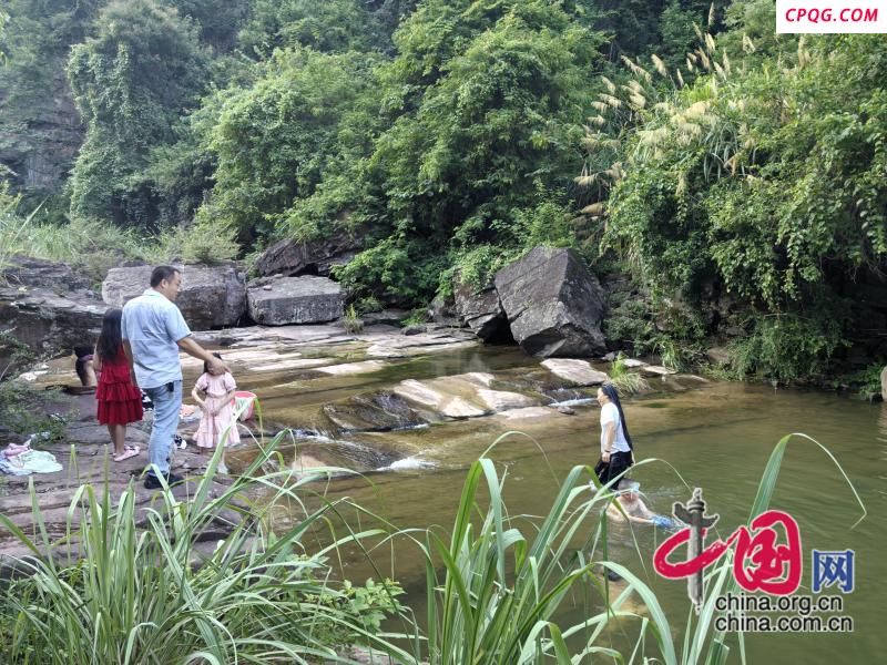 湖南泸溪：守护“一老一小”绘就团结共富图景