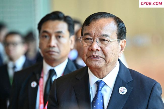 柬埔寨召集中美等多国外交使节通报柬泰边境局势