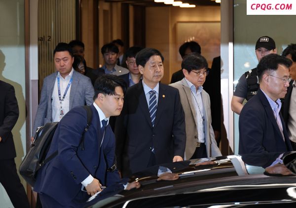 美国财长贝森特放韩国鸽子