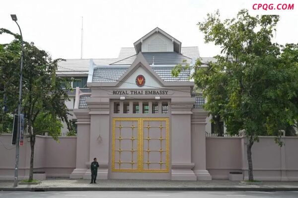 使馆提醒泰柬边境中国公民尽快撤离
