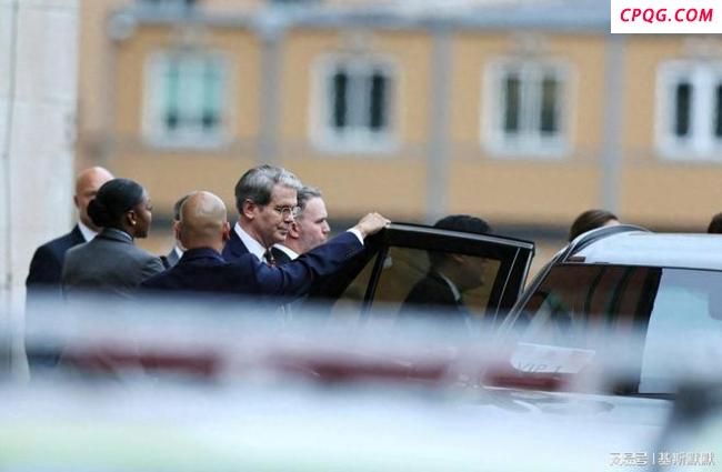 特朗普承认中国态度很强硬释放啥信息 谈判局势扑朔迷离