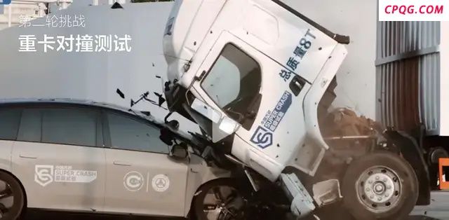 理想汽车“撞”上了硬骨头