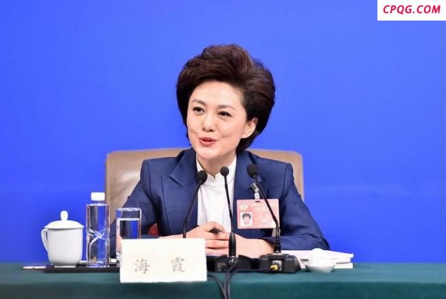 央视著名主持人海霞获新称号 最美志愿者