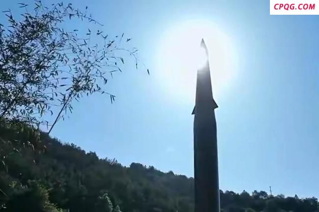 新型巡航导弹发射画面罕见公开 展示中国战略威慑力量