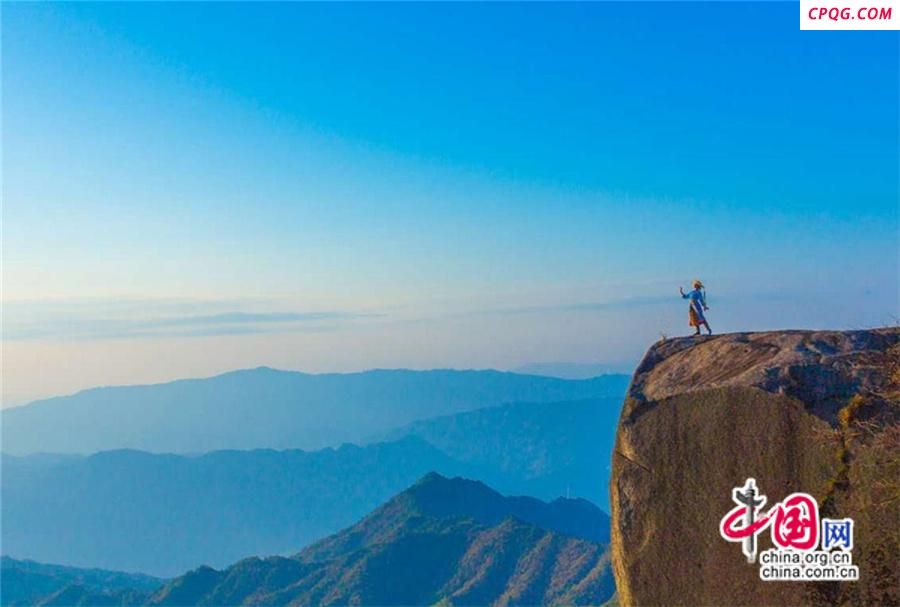 美媒：中国的旅游业正沿着正确的轨道全面复苏