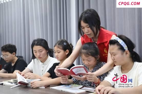 徐州睢宁：爱心暑托班托起“留守童年”的安心夏