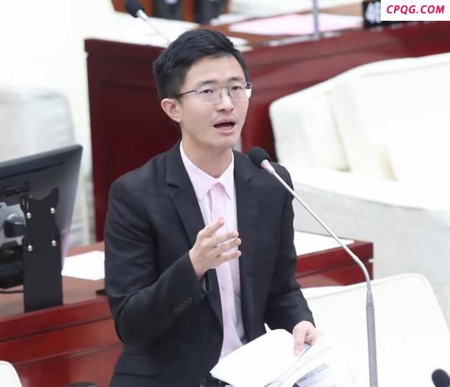 侯汉廷批台当局被问才告知叠加关税