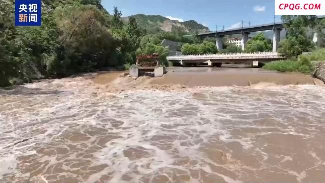 专家分析8月下旬天气形势 南北雨带特征明显