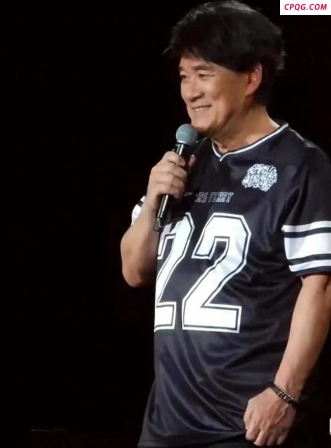 63岁周华健发福明显 幽默回应化解争议
