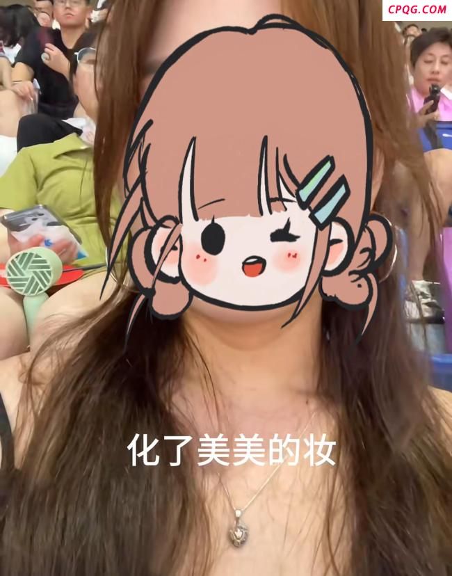 谢霆锋演唱会观众中暑被120拉走 高温下的小插曲