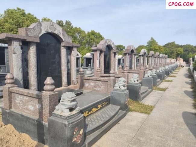 江苏有超规格豪华公墓？当地回应 已拆除并整改