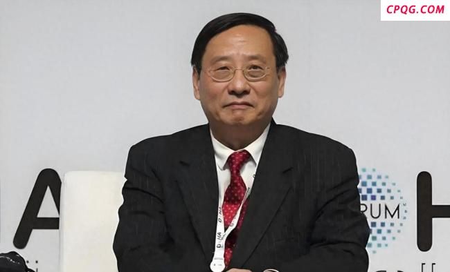 印度主持人怒怼美国嘉宾 中国行，印度更行！