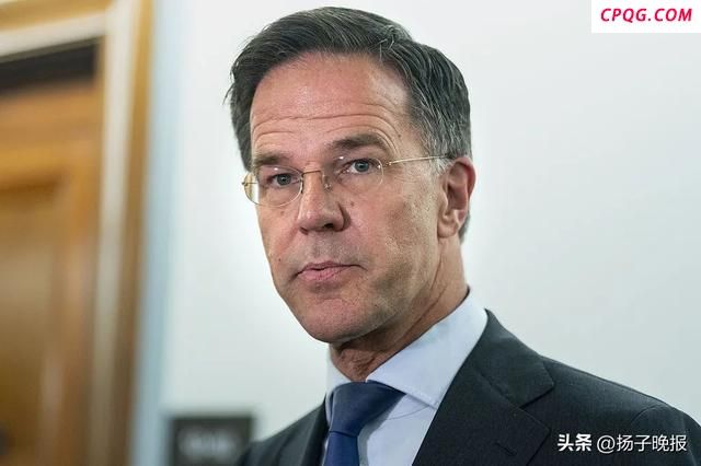 特朗普：会把普京和泽连斯基放一个屋 试探性会晤前景未知