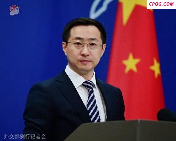 日本舰艇侵闯中国领海，中方至少发射两发炮弹？外交部回应
