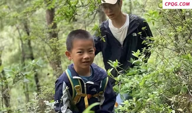 男童苍山走失细节：衣服脱光疑失温