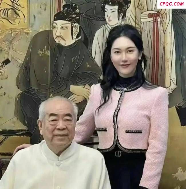 范曾老婆徐萌疑已怀孕生子 家庭风波再起