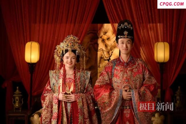 小伙送外卖结识美籍幼师5个月闪婚 跨国爱情故事引祝福