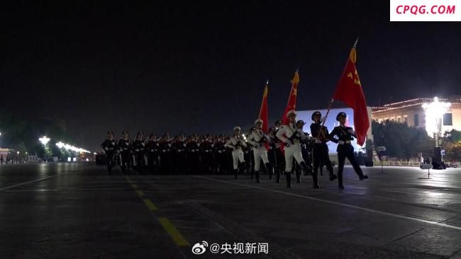 事关九三阅兵 发布会要点速览 新装备首次亮相