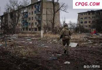 阅兵这么多新装备如何集中管理？装备型号多、技术体制新