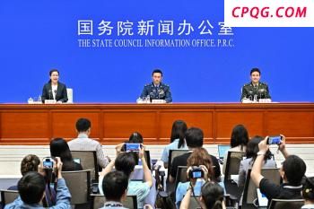 美副总统万斯称赞普京 说话温和、做事深思熟虑！