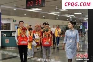 张本智和全程静音模式打懵对手 沉默比吼叫更可怕
