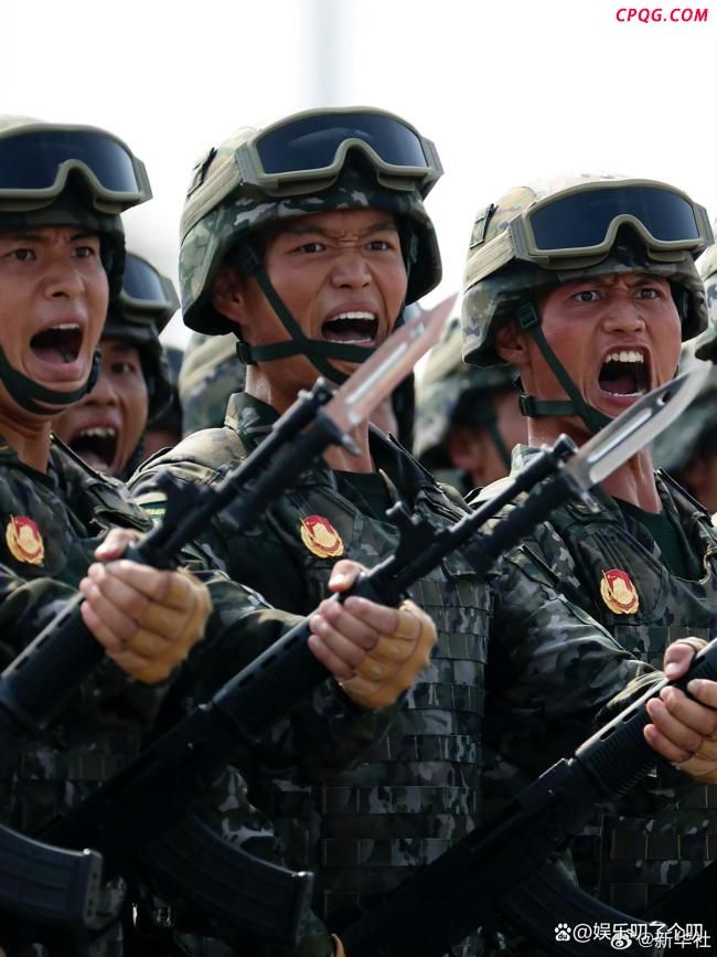 超燃阅兵壁纸！新华社又出图啦