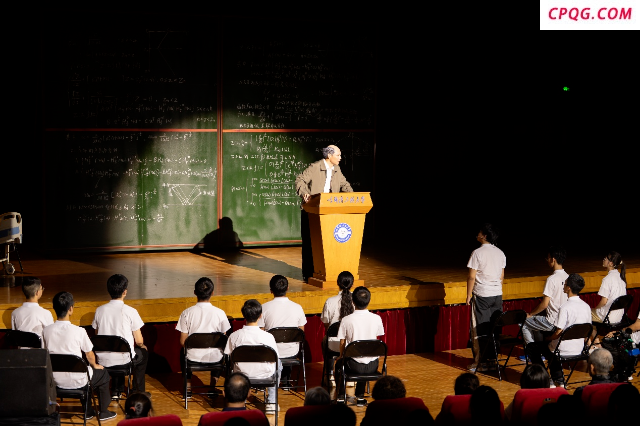 哈尔滨工程大学：大学生演“大先生”