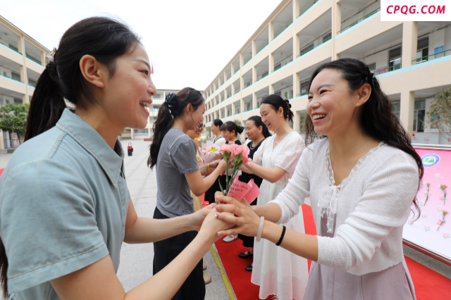 河南温县：庆祝教师节