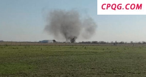 阿根廷航空节期间一轻型飞机坠毁 至少2人死亡