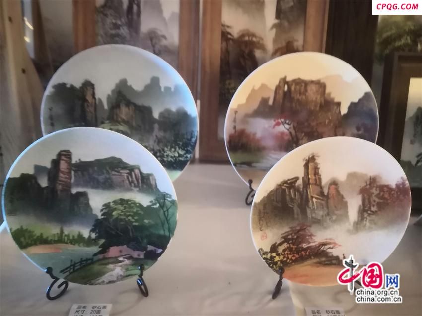 2025张家界全球文化旅游商品博览会开幕(图)