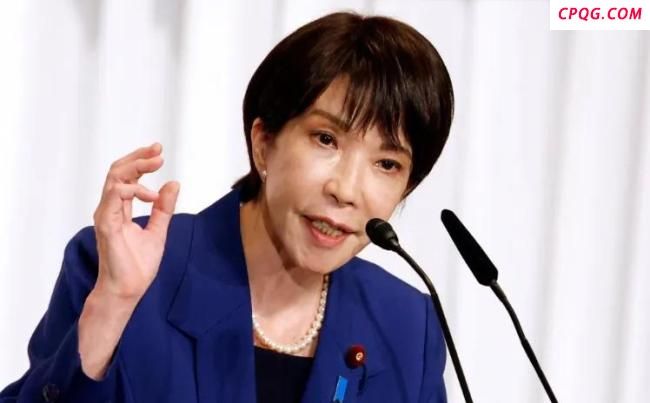 高市早苗考虑本月放弃“拜鬼”