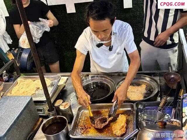 谁在偷走“鸡排哥”六块钱的快乐