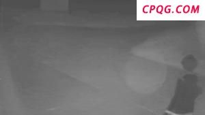 QDII联手外资抢筹港股 科技股强势拉升
