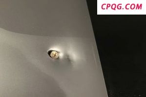 台湾男子骑摩托车从高架桥上坠落 生死未卜急救中