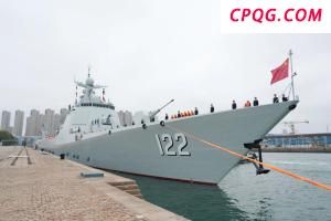 中国海军第48批护航编队解缆起航