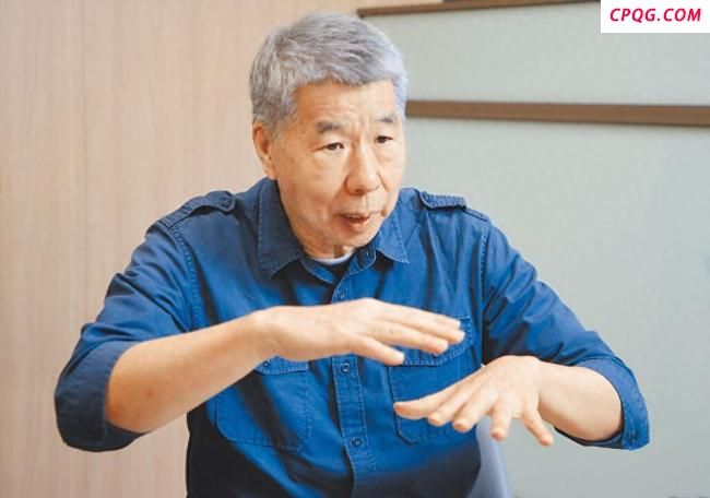 张亚中：还给两岸交流自由的空间