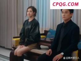 浙江一居民楼出现空心菜“瀑布” 绿色奇观引网友热议